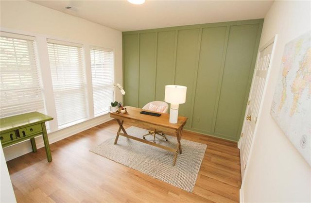 5008 Foxfield SE Trace 14, Atlanta, GA 30339