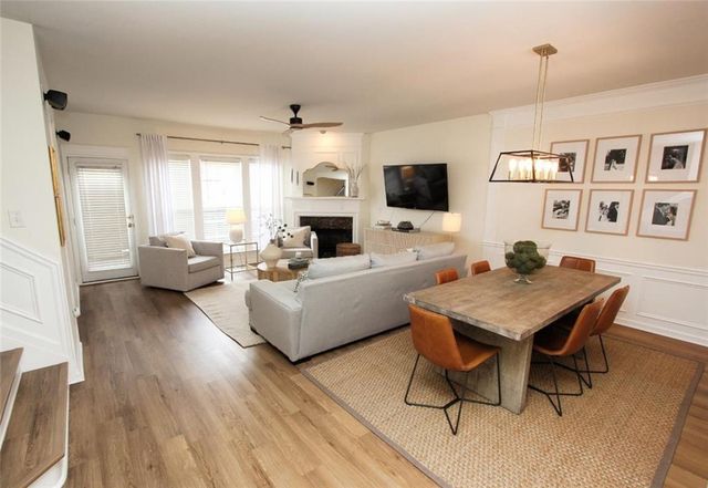 5008 Foxfield SE Trace 14, Atlanta, GA 30339