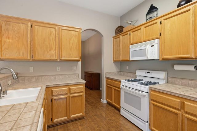 3573 Cooper Isl Rd, West Sacramento, CA 95691