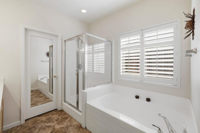 3573 Cooper Isl Rd, West Sacramento, CA 95691