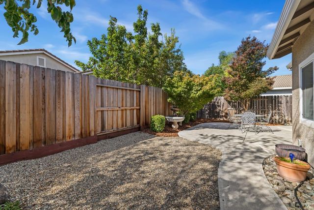 3573 Cooper Isl Rd, West Sacramento, CA 95691