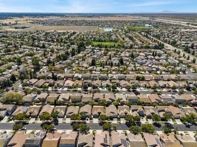 3573 Cooper Isl Rd, West Sacramento, CA 95691