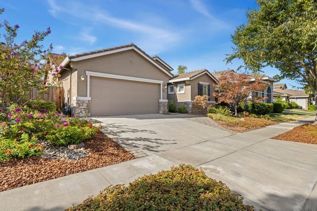 3573 Cooper Isl Rd, West Sacramento, CA 95691