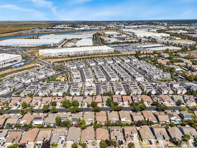3573 Cooper Isl Rd, West Sacramento, CA 95691