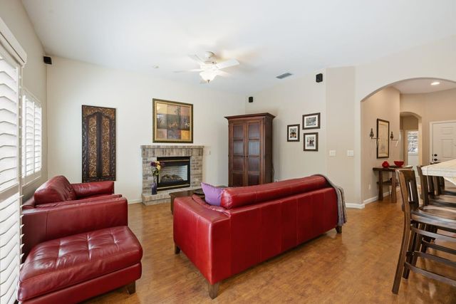 3573 Cooper Isl Rd, West Sacramento, CA 95691