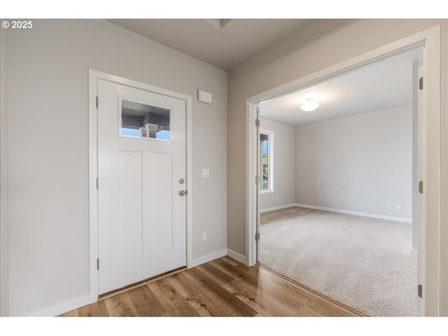 705 E Fourth St, Yamhill, OR 97148