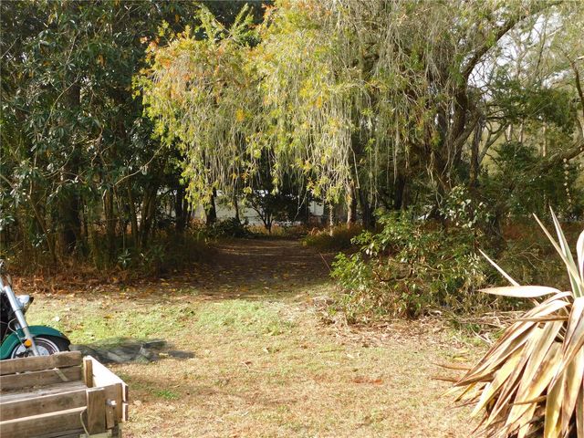 40211 FRIAR TUCK TRAIL, Zephyrhills, FL 33540