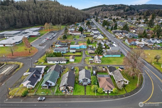 1313 Lincoln Street, Hoquiam, WA 98550