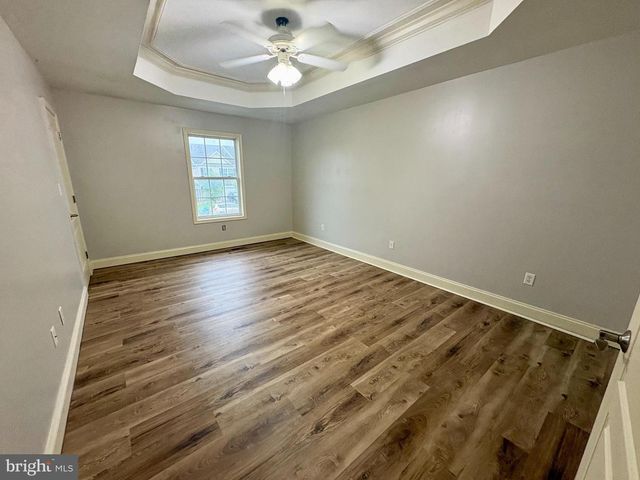 204 WHITLEY DR, Chambersburg, PA 17201