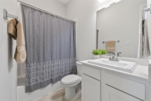 4203 Creek Shore Lane, Fulshear, TX 77441