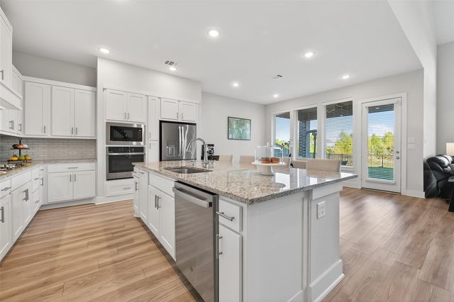 4203 Creek Shore Lane, Fulshear, TX 77441