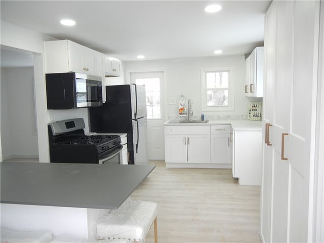 158 Moffat Ave., E Washington Boro, PA 15301