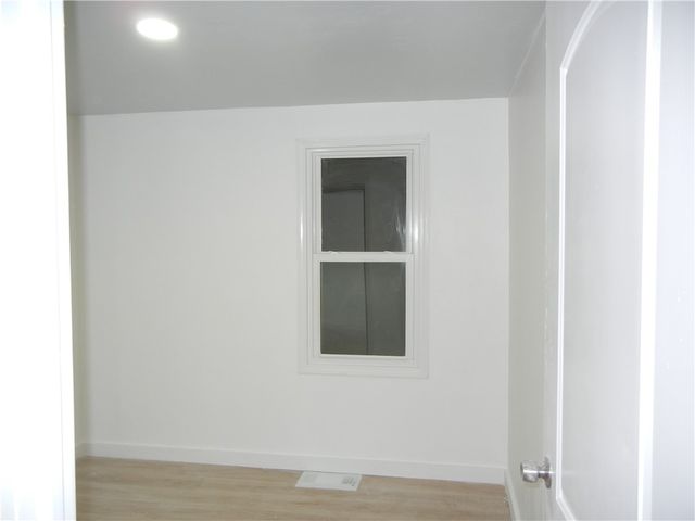 158 Moffat Ave., E Washington Boro, PA 15301