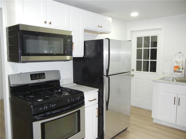 158 Moffat Ave., E Washington Boro, PA 15301