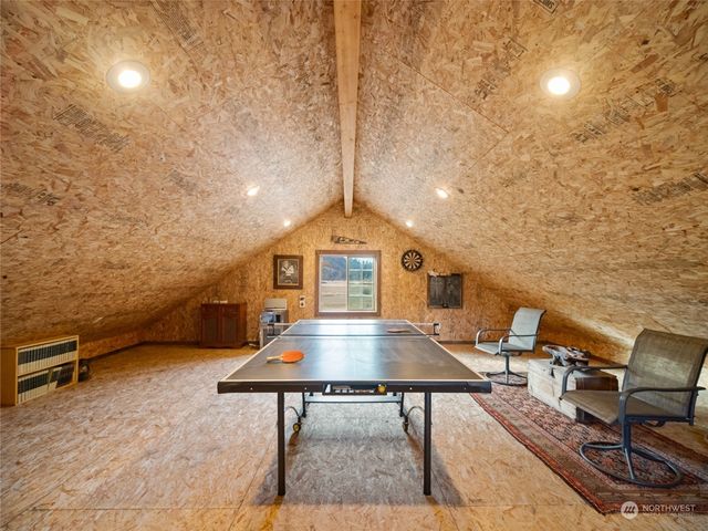 1721 & 1813 Aeneas Valley Road, Tonasket, WA 98855