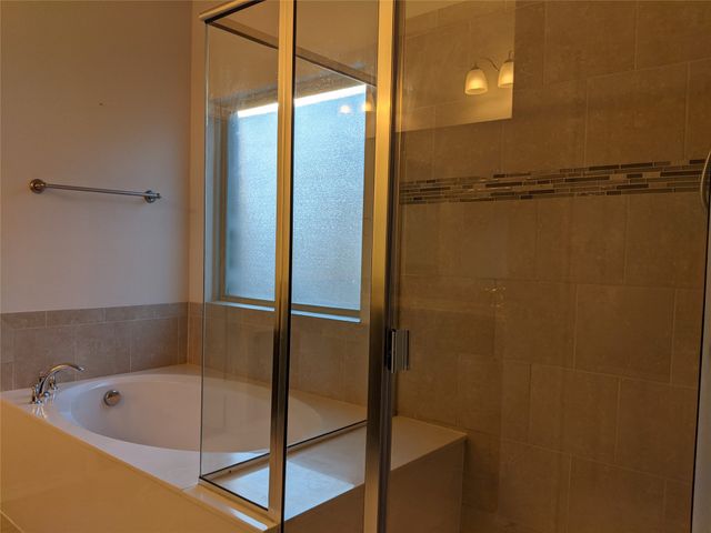 209 Meadows Drive, Argyle, TX 76226