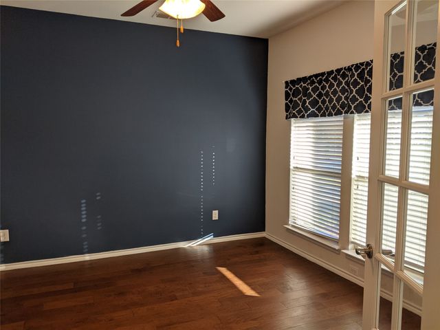 209 Meadows Drive, Argyle, TX 76226