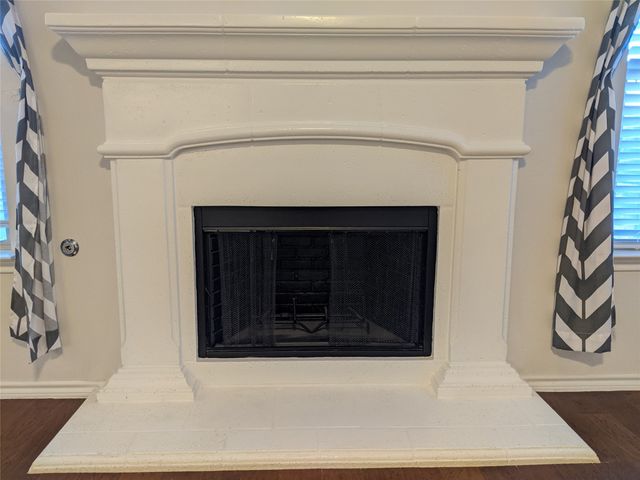 209 Meadows Drive, Argyle, TX 76226