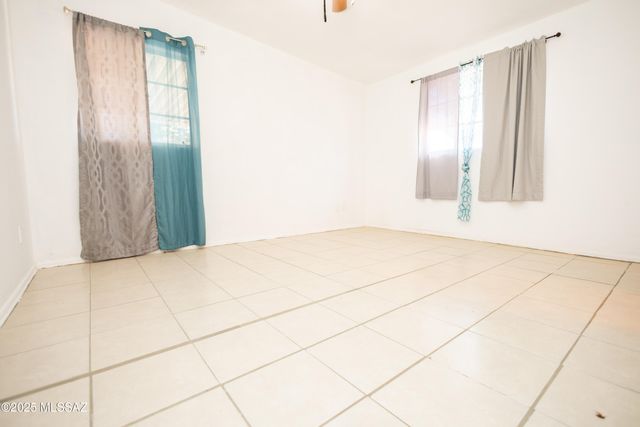 1517 Cochise Drive, Douglas, AZ 85607