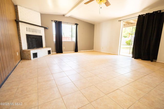 1517 Cochise Drive, Douglas, AZ 85607