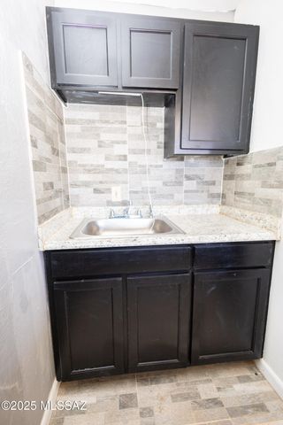 1517 Cochise Drive, Douglas, AZ 85607