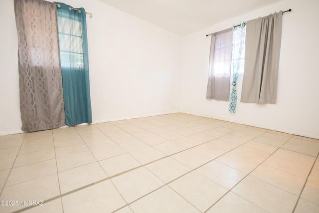 1517 Cochise Drive, Douglas, AZ 85607