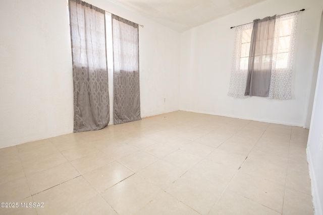 1517 Cochise Drive, Douglas, AZ 85607