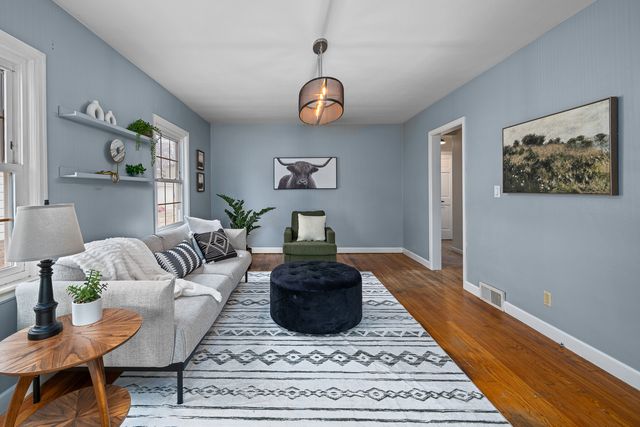 2153 14TH Street, Rock Island, IL 61201