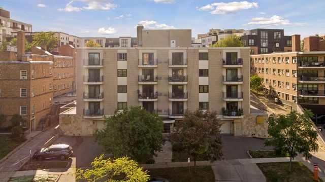 2928 Dean Parkway 5L, Minneapolis, MN 55416