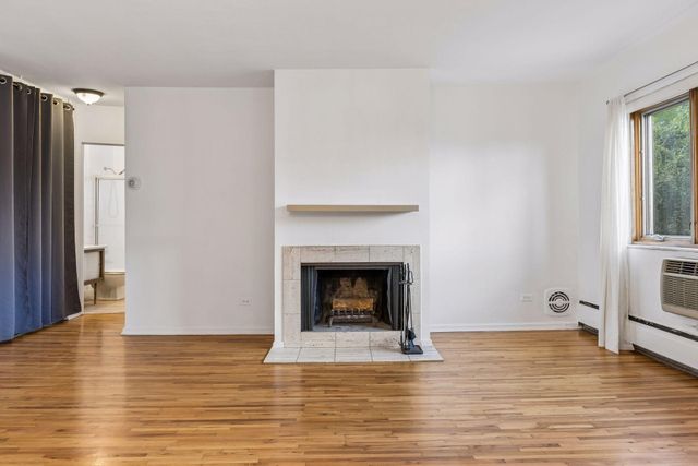 2928 Dean Parkway 5L, Minneapolis, MN 55416