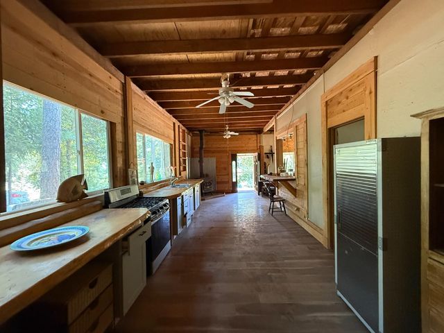 16941 Weeds Point Rd, Camptonville, CA 95922