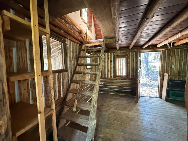 16941 Weeds Point Rd, Camptonville, CA 95922