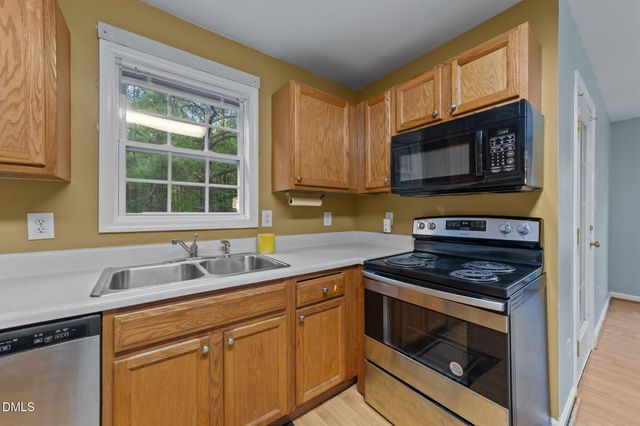 171 Randolph Drive, Clayton, NC 27520