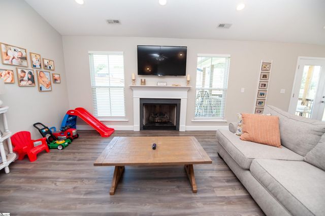 529 Life Lane, Lyman, SC 29365