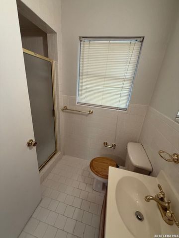 539 RADIANCE AVE, San Antonio, TX 78218