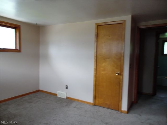 211 Clara Court, Louisville, OH 44641
