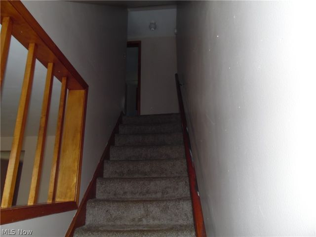 211 Clara Court, Louisville, OH 44641