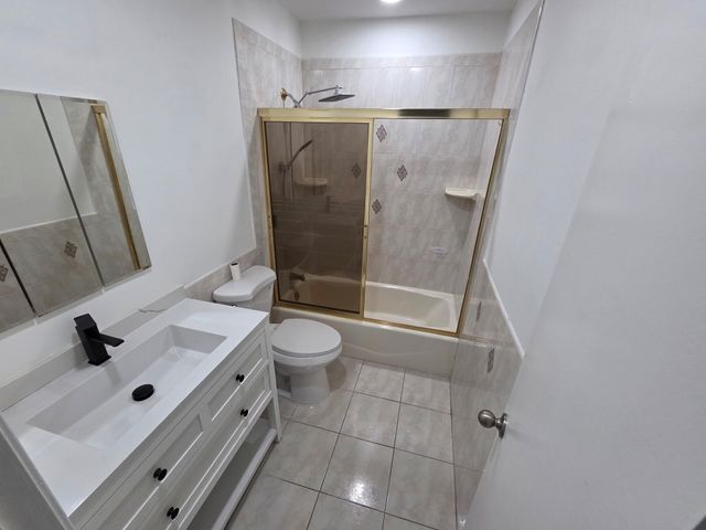 1904 Palmland Drive, Boynton Beach, FL 33436