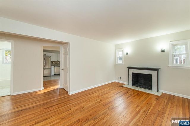 1653 Ardsley Court, Teaneck, NJ 07666