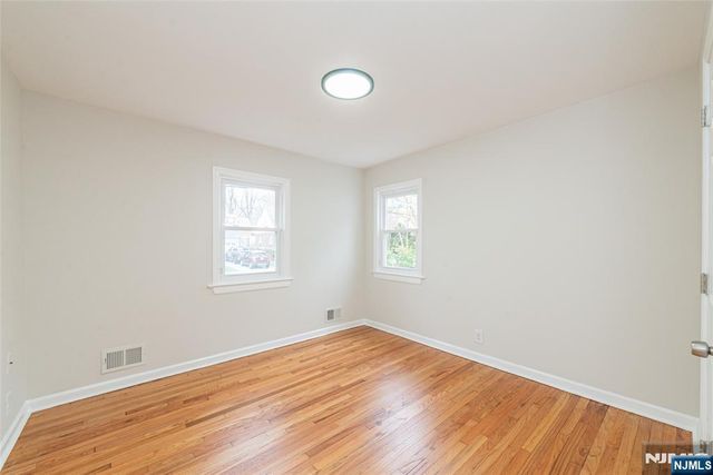 1653 Ardsley Court, Teaneck, NJ 07666