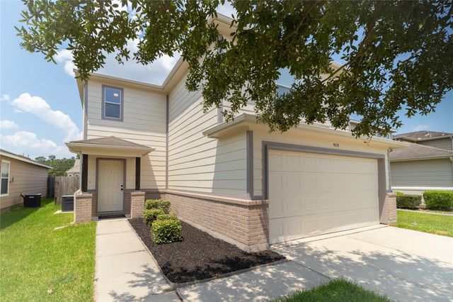 9331 Norwood Trails Drive, Humble, TX 77396