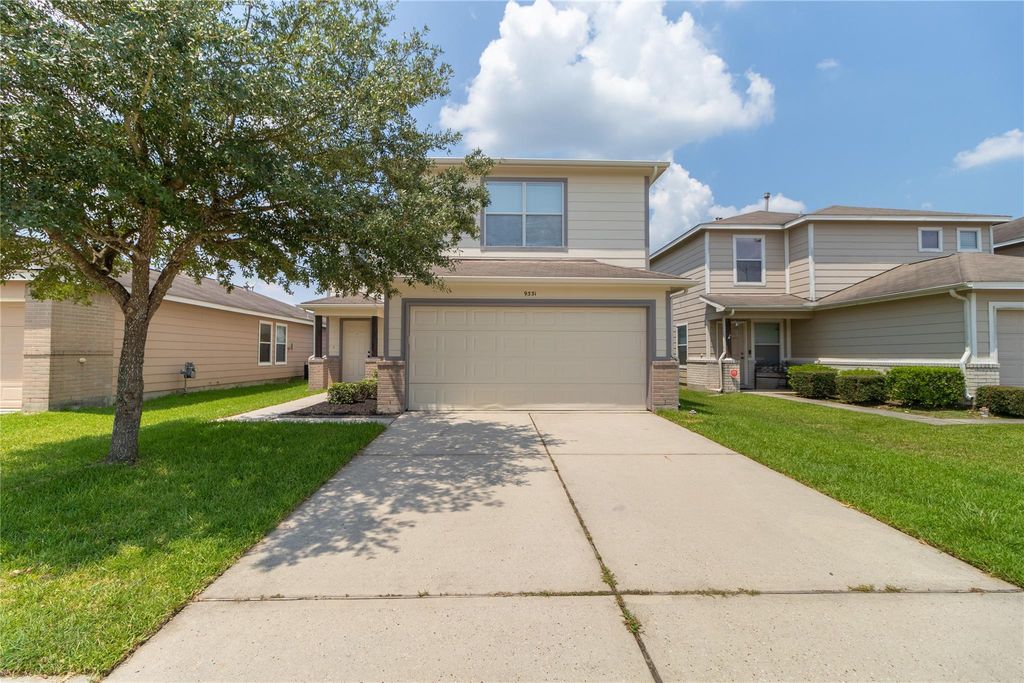 9331 Norwood Trails Drive, Humble, TX 77396