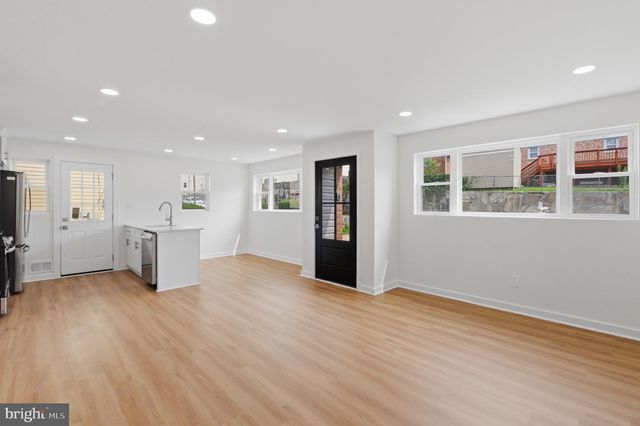 1545 11TH ST S, Arlington, VA 22204