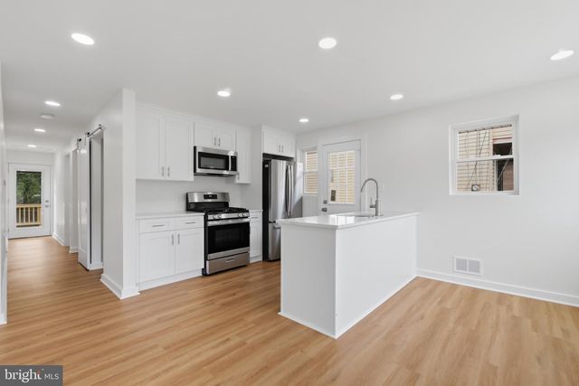 1545 11TH ST S, Arlington, VA 22204