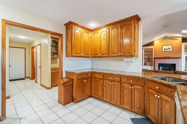 1461 S Shore Drive, Boiling Spring Lakes, NC 28461