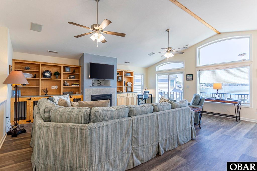 Image 13 of property listing at 101 King Edward Court, Kill Devil Hills, NC 29748