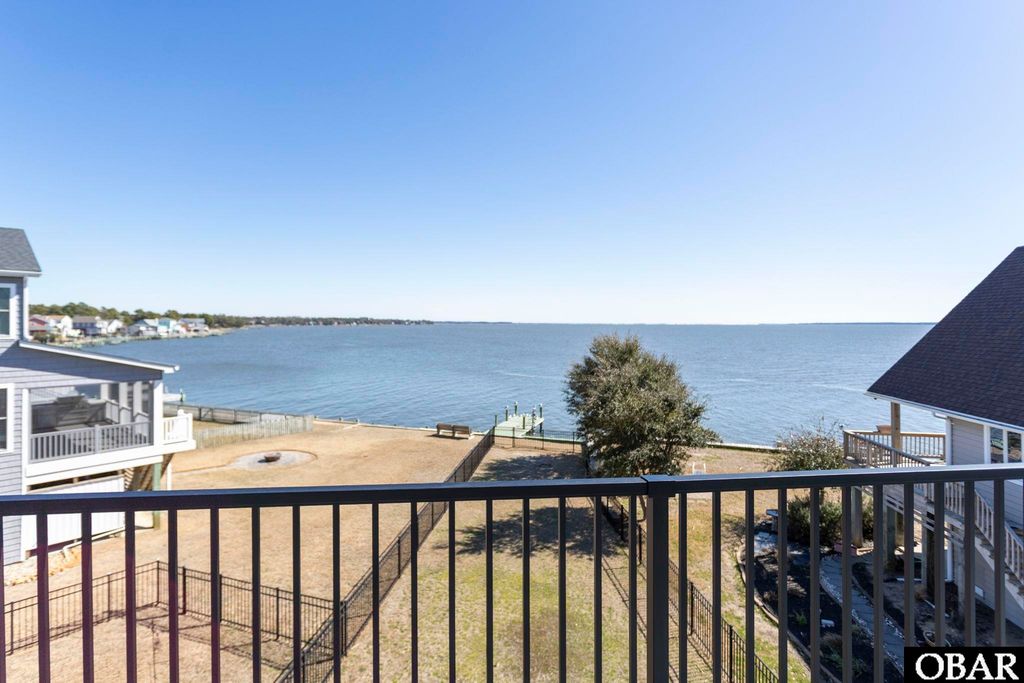 Image 9 of property listing at 101 King Edward Court, Kill Devil Hills, NC 29748