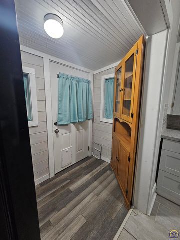 1304 Chestnut ST, Emporia, KS 66801