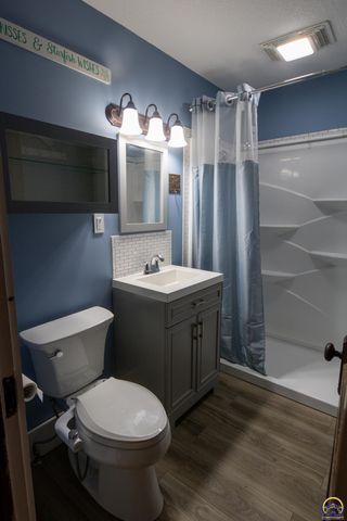 1304 Chestnut ST, Emporia, KS 66801