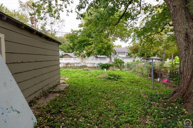 1304 Chestnut ST, Emporia, KS 66801